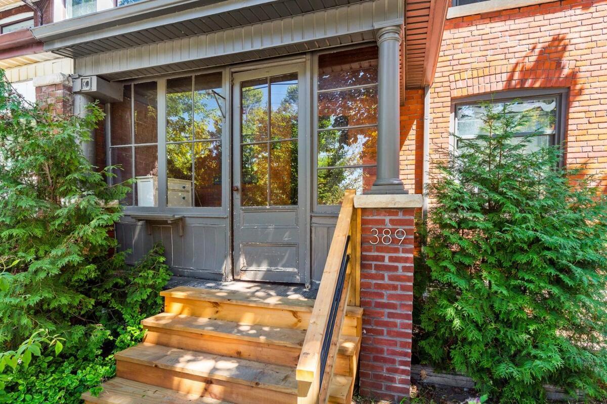 Stylish & Spacious 3br In Downtown